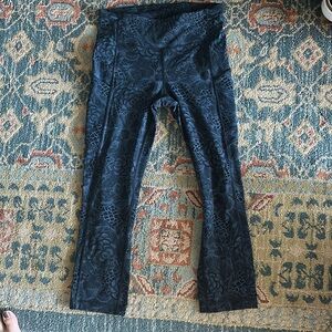 Lululemon paisley leggings